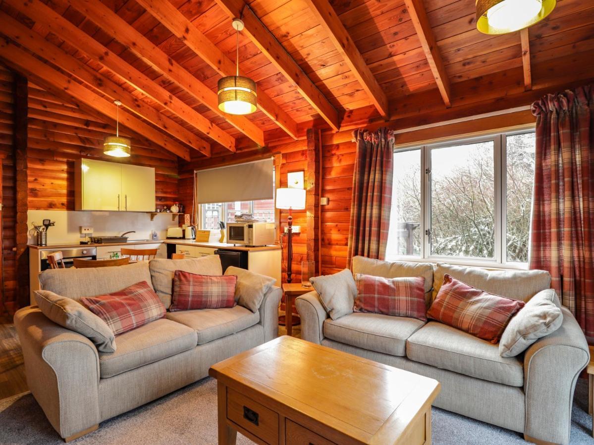 Spruce Lodge Strathpeffer Zewnętrze zdjęcie